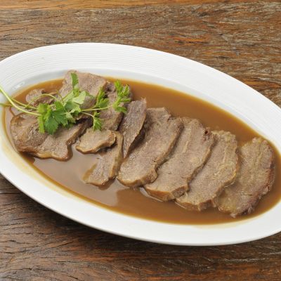 Língua ao Molho de Vinho 400g