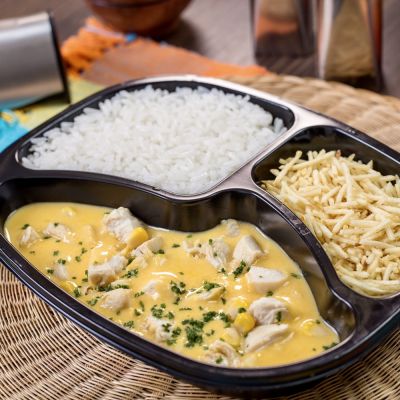 PP 08 - Strogonoff de Frango com Arroz e Batata Palha - 420g